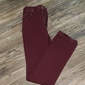Maroon wranglers